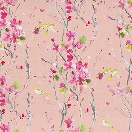Voyage Maison Armathwaite Printed Cotton Poplin Apparel Fabric Remnant in Blossom/Primrose