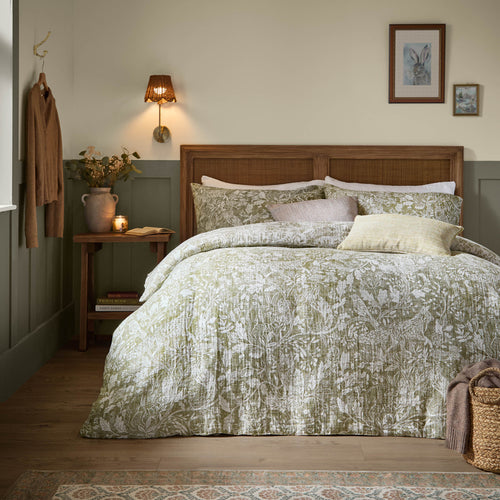 Woodland Green Bedding - Cademuir Reversible 100% Cotton Muslin Duvet Cover Set Sage Voyage Maison