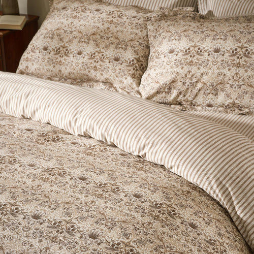 Floral Beige Bedding - Strawberry Thief 100% Cotton Duvet Cover Set Natural Morris & Co
