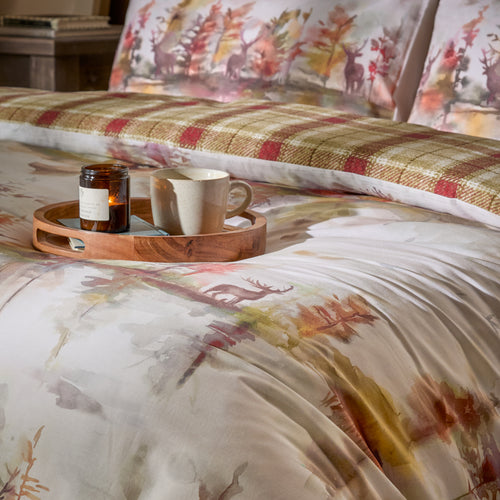 Wilderness 100% Cotton Reversible Duvet Cover Set Plum